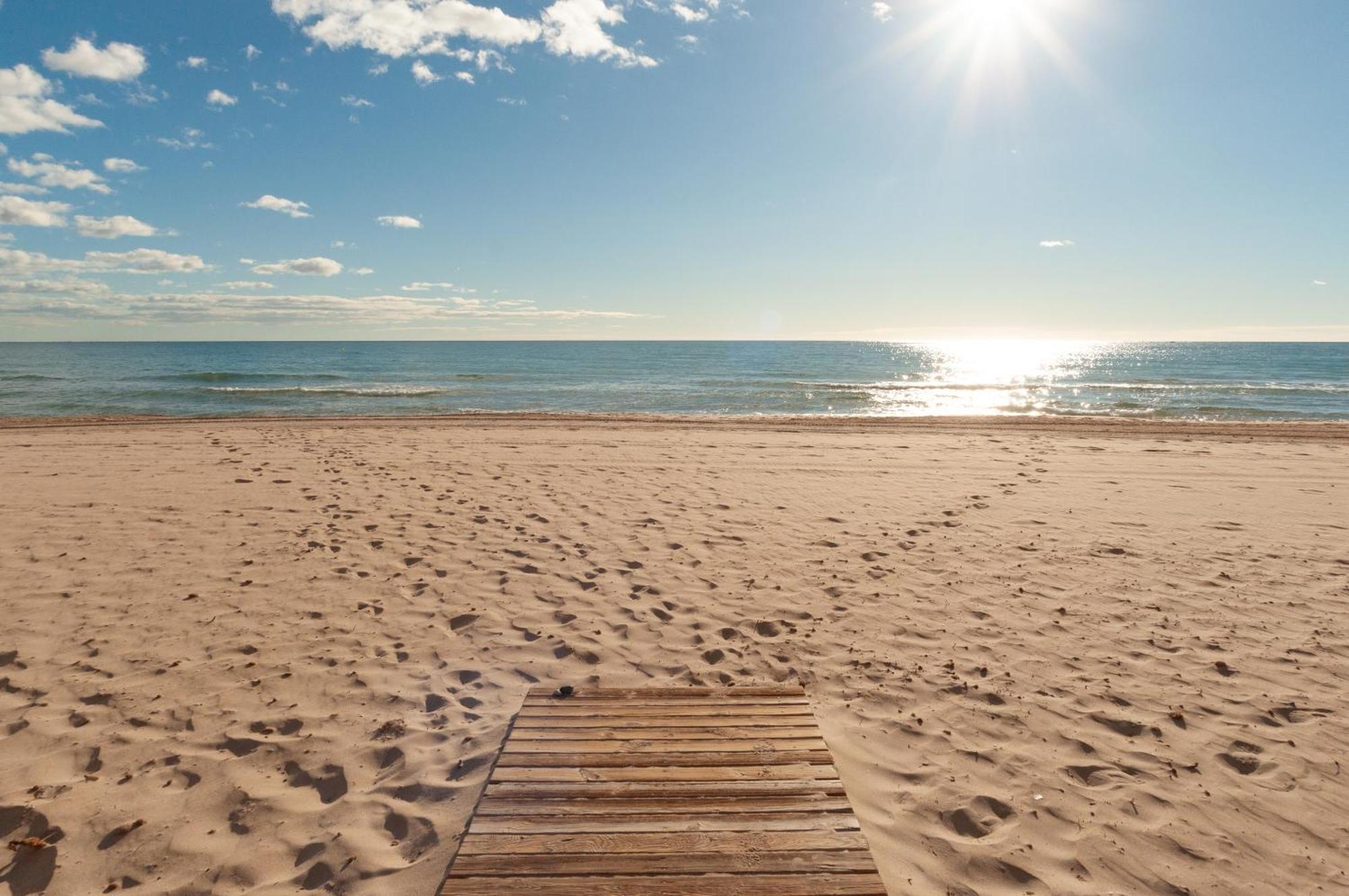 אל קאמפיו Sohosuites Campello Beach מראה חיצוני תמונה